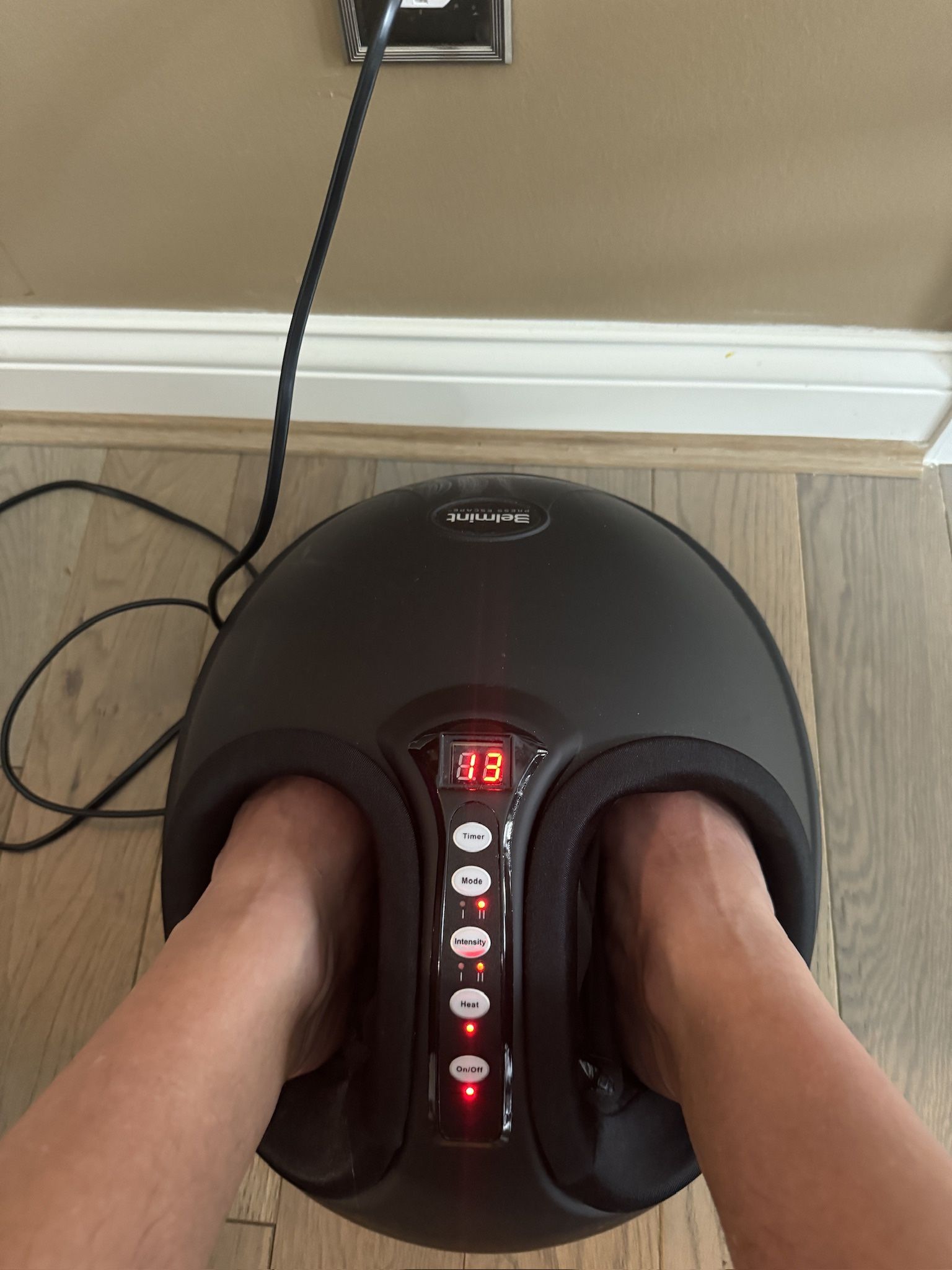 Belmint Press Escape Shiatsu Foot Massager with Heat!
