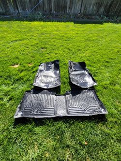 2011-2017 GMC Terrain Husky Mats