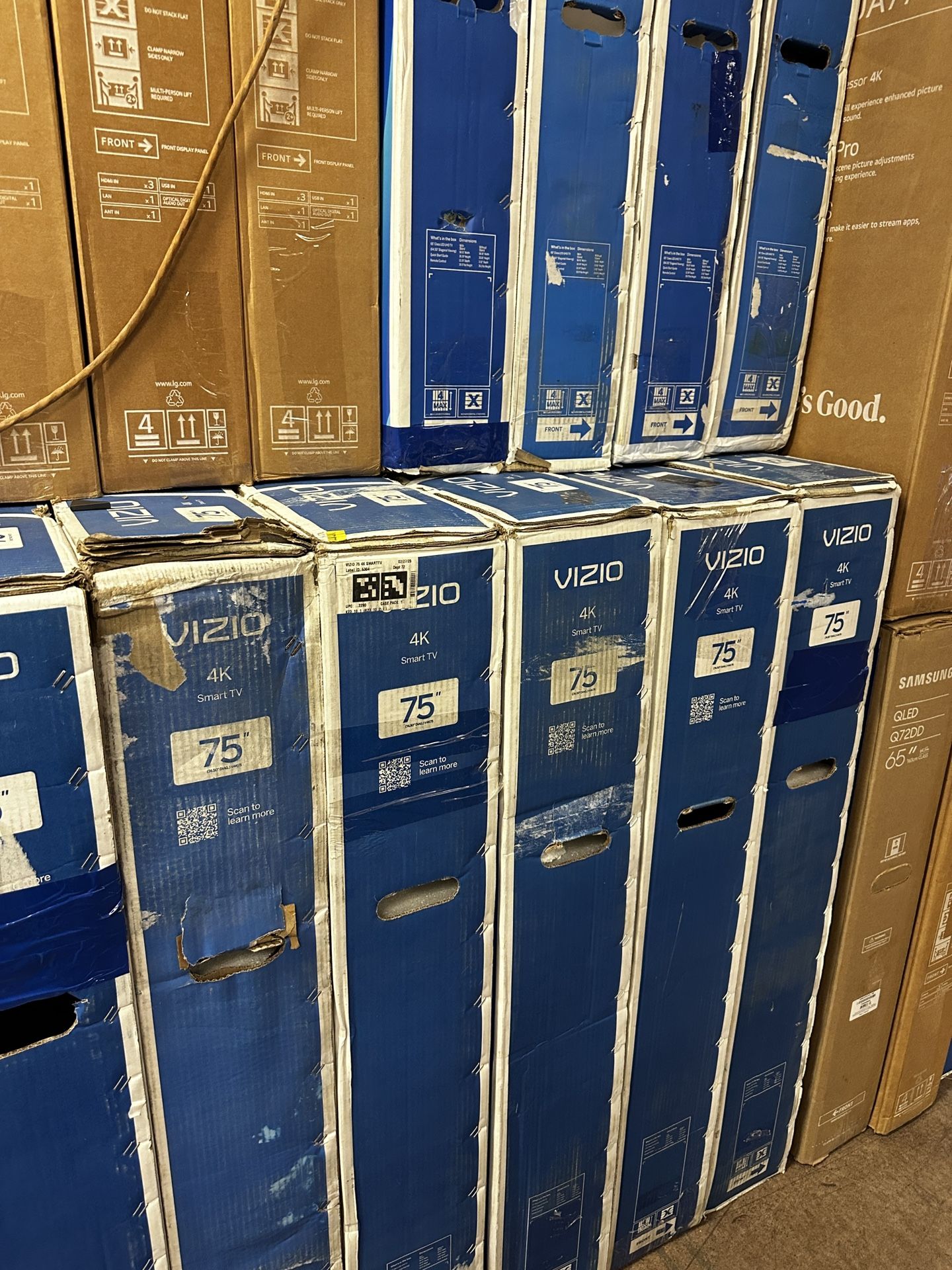 BLACK FRIDAY 75β Vizio 4K Smart TV (Class 4K LED)