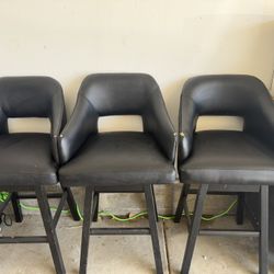 3 Bar Stools
