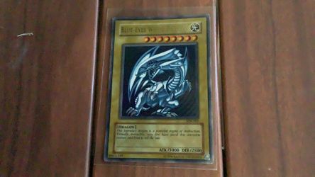 Blue Eyes White Dragon Starter Deck Kiaba