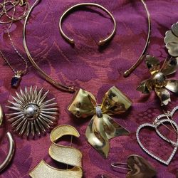 Jewelry Lot 