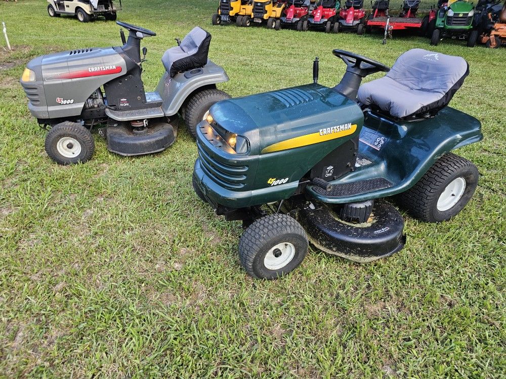 Riding Lawnmower Tractor. Homestead Area