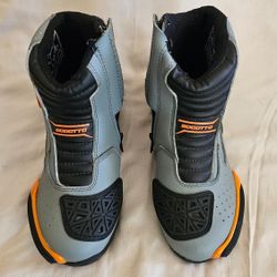 Bogotto Motorcycle Boots (Women's 36)