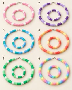 Little sisters Bernabé Martínez NECKLACES AND BRACELETS Details that unite, colors that make you fall in love ✨