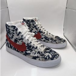 77 Nike Vintage Blazers - Size 9