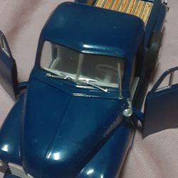 1953 CHEVY PICKUP TRUCK TOY CAR COLLECTABLES 