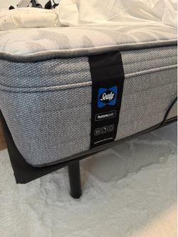 Queen mattress