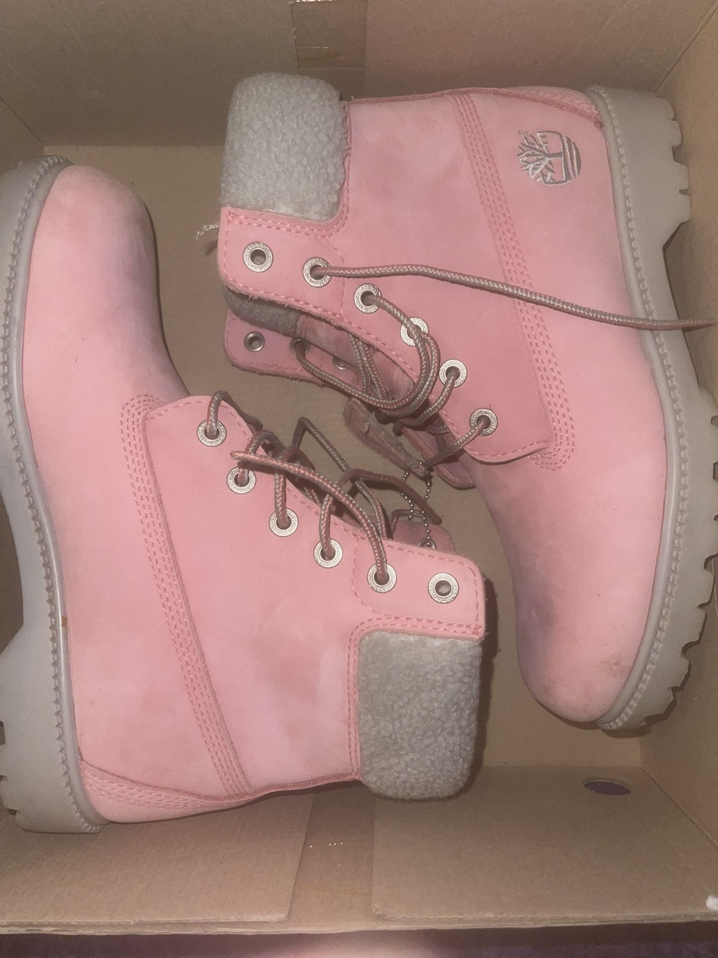 Waterproof Women’s Pink Fur Top Timberlands Size 9