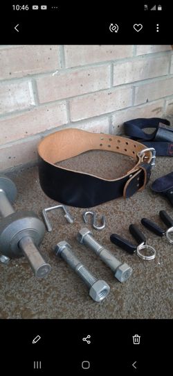 NICE WEIGHT EQUIPMENT / ACCESSORIES $50.