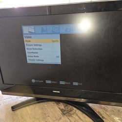 Toshiba Flat Screen TV 