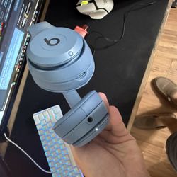 Beats Solo 4