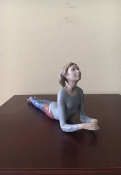 Lladro : aerobics floor exerciser #5535