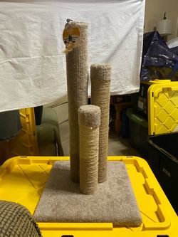 Cat Scratching Post Tower with Sisal Posts