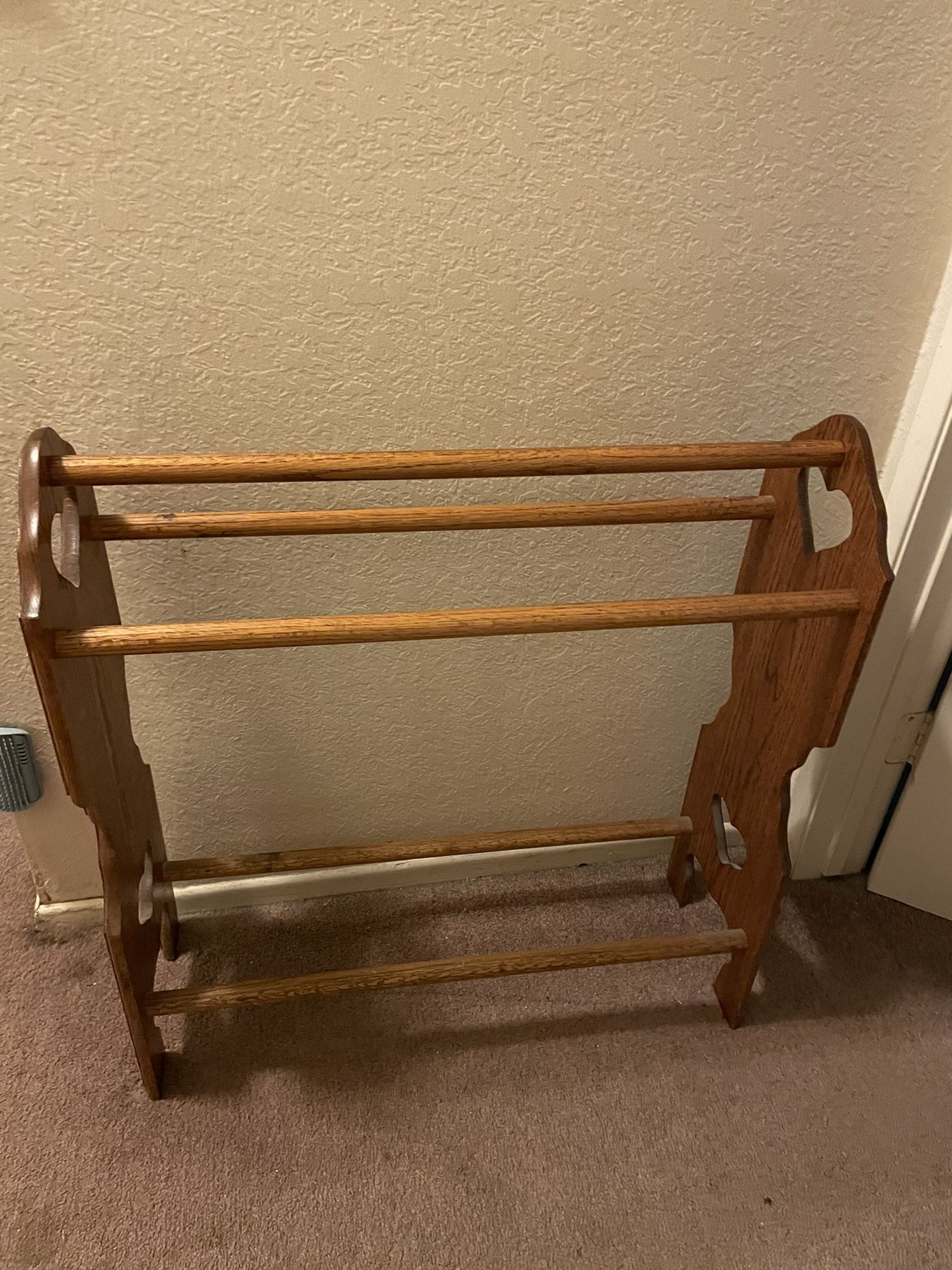 Oak Quilt Rack 