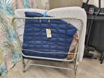 Portable bed