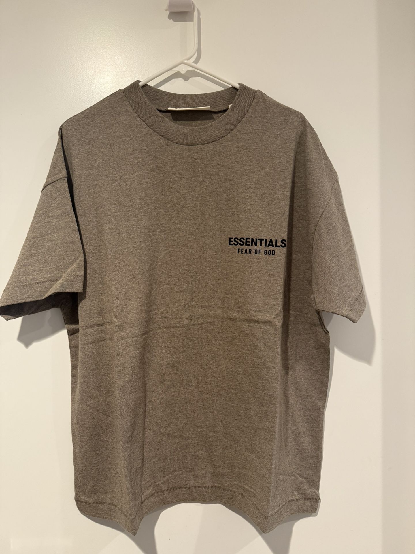 Essentials Classic Short Sleeve