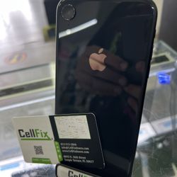 iPhone XR 64gb Unlocked (black)