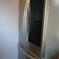 LG Refrigerator 