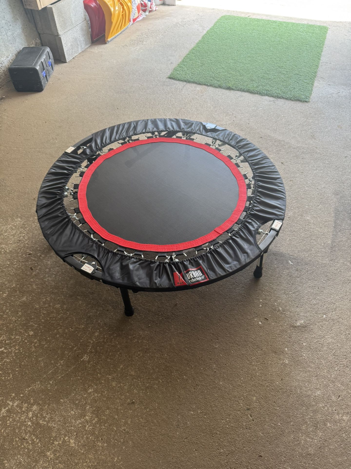 Rebound Trampoline