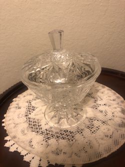 Beautiful vintage candy dish