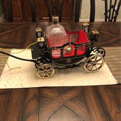 Dining Table Center Piece 