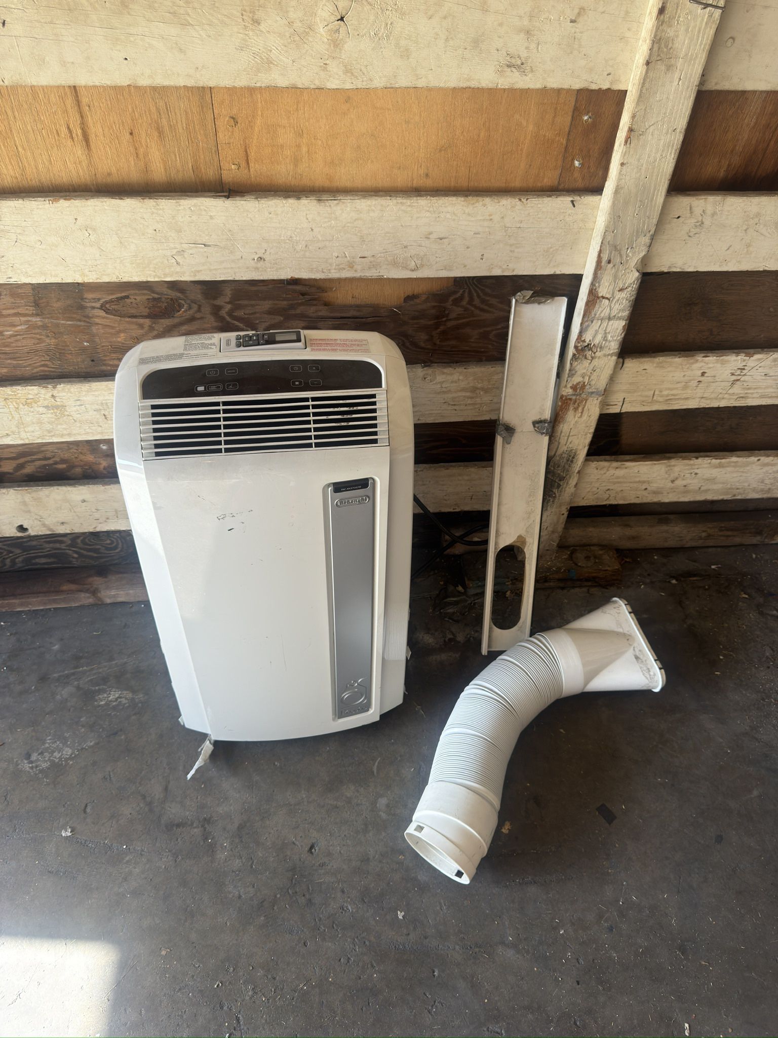 Portable air conditioner