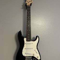 Squier Mini Stratocaster Electric Guitar
