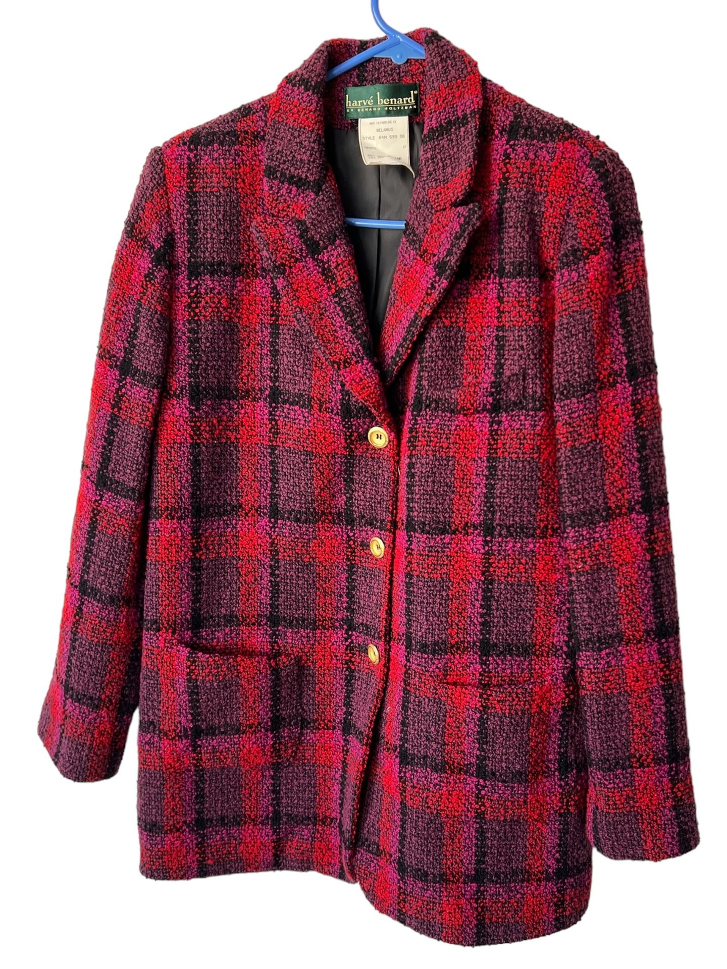 Harve Bernard Pink Plaid Wool Jacket Size 6 Button Down Measures In Pictures.  Comes from a pet and smoke free home.  This beautiful pink plaid wool j