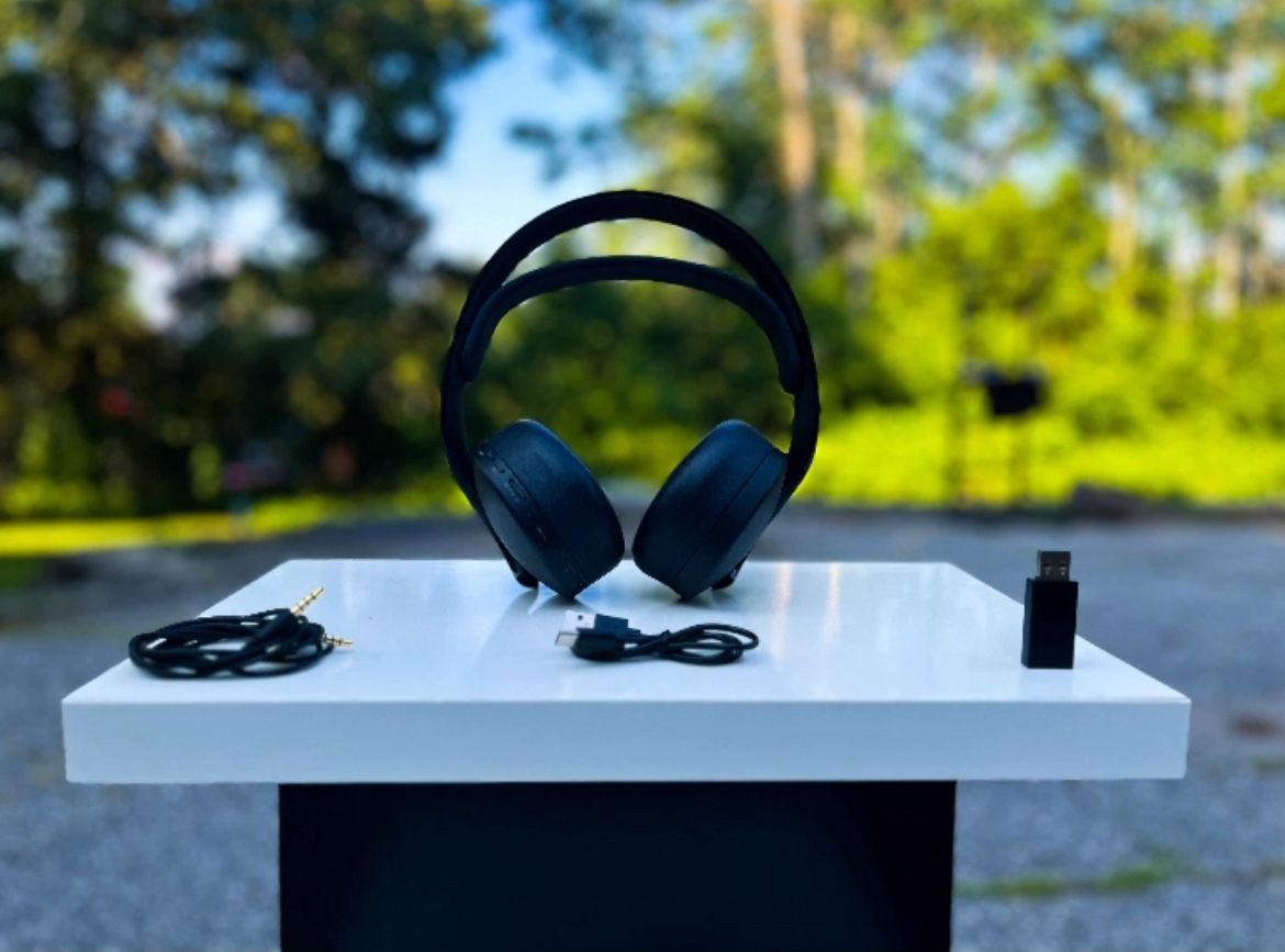 Pulse 3D PS5 Headphones – Hear Every Detail!”