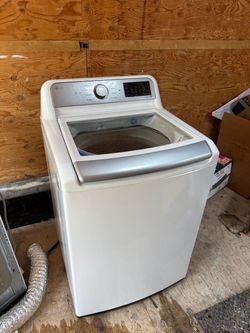 LG Washer & Gas Dryer Set