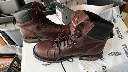 New in box size 13 men’s work boots