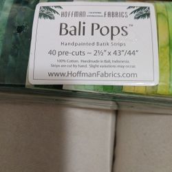 Hoffman Fabrics Bali Pops