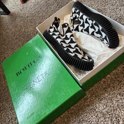 Bottega Veneta shoes 