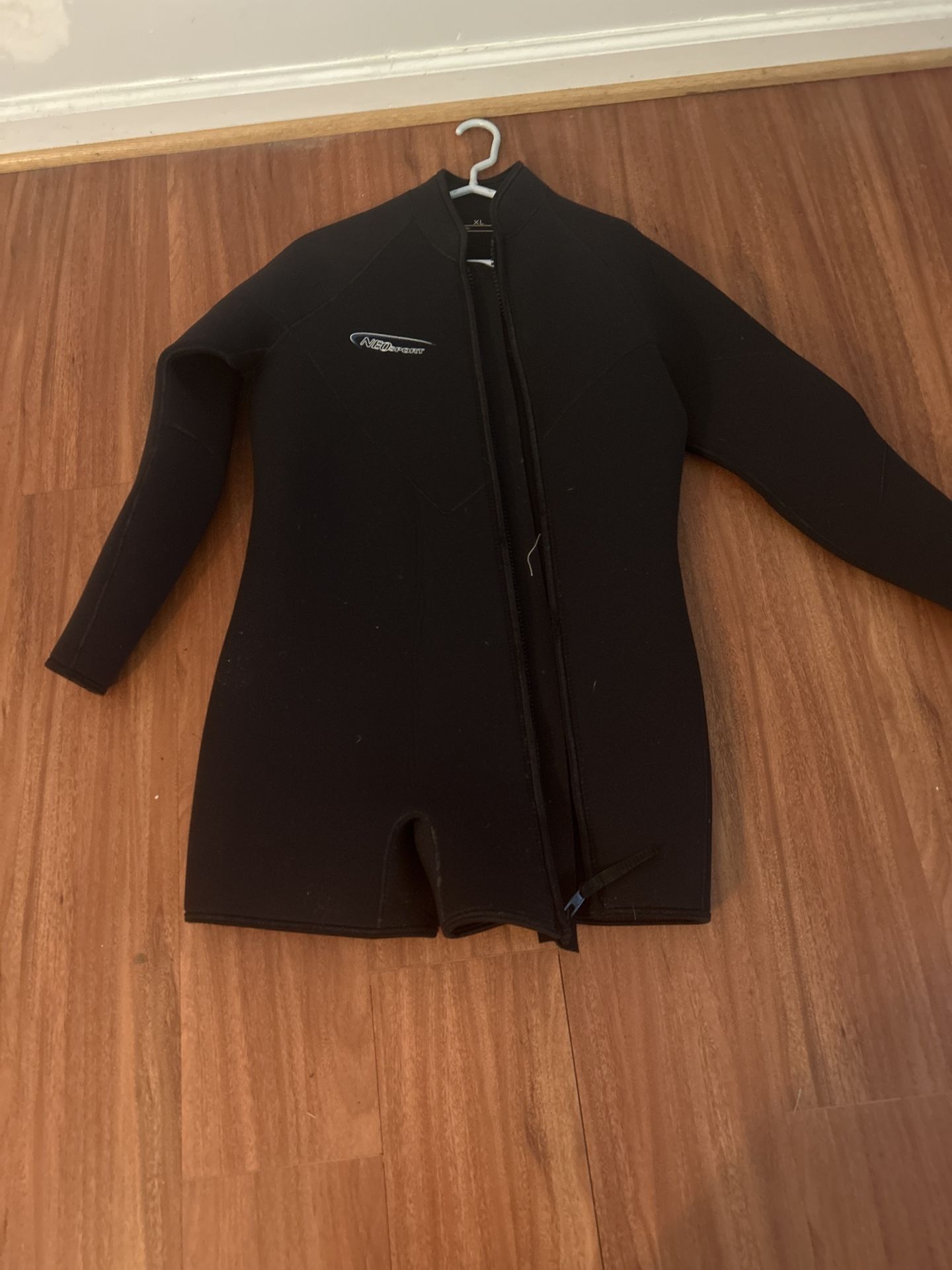 Shorty, Farmer John all 7mil XL and Find