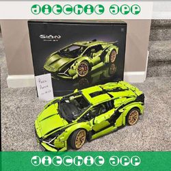 Build Amazing Things with Our Variety of LEGO Construction Kits policy pretty