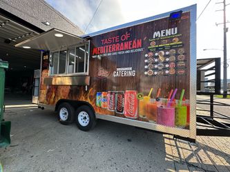 Remolque de Comida 18 Pies / Food Trailer