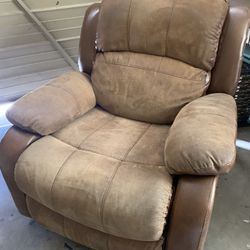 Recliner 180$