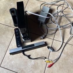 Black Nintendo Wii 