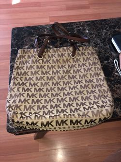 Women’s purse