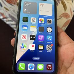 Working Perfectly Fine.  Front Screen Has A Crack.  