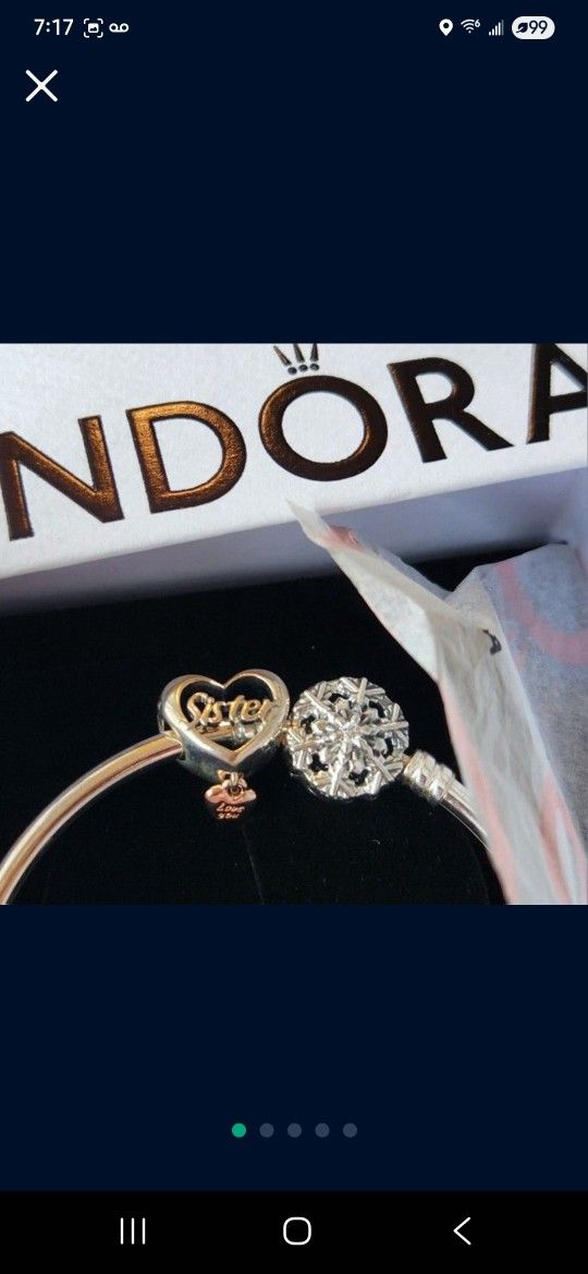 Pandora Bangle Clasp W Snowflake Charm