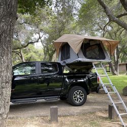Frontrunner rooftop tent