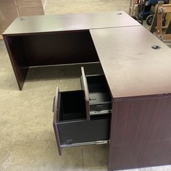 Mahogany L-Shaped Desk Set