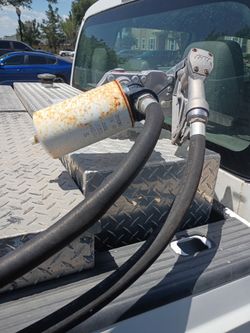 100 gallon steel diesel day tank and tool box