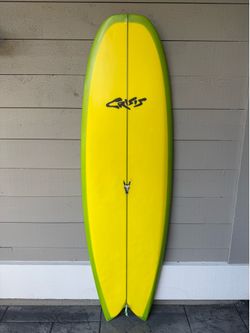 5’6 Wallin Vokin quad fish surfboard
