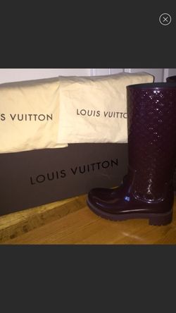 LOUIS VUITTON BOOTS