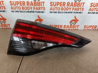2021 Sienna Driver inner tail light led OEM 2024✅