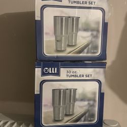 OLLI 30 oz Tumbler Set - 2 New in Box!