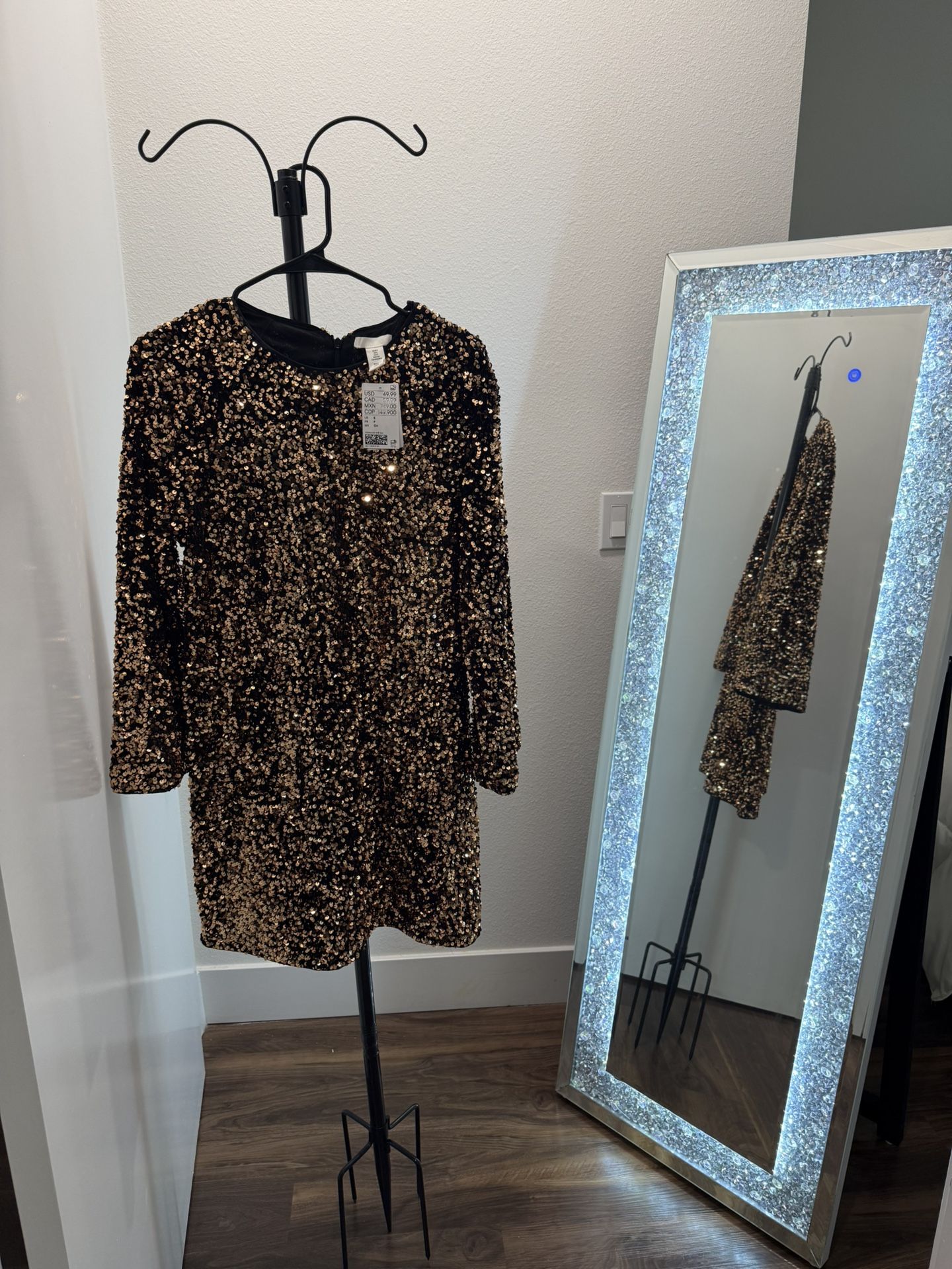 brand new gold sequence dress (H&M) size Medium
